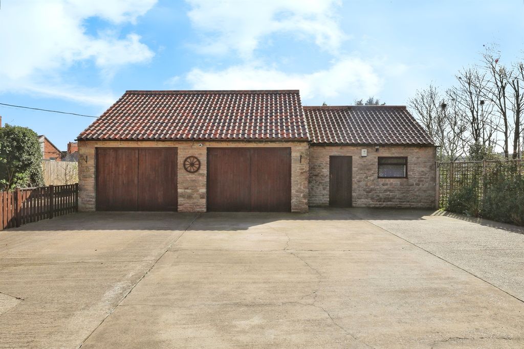 Additional image 18 of 5 bed detached house for saleHangar Hill, Whitwell, Worksop S80