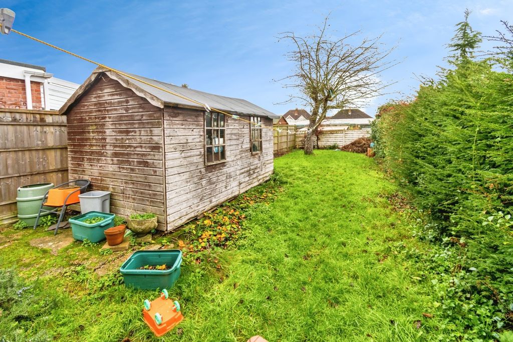 Additional image 2 of 3 bed semi-detached house for saleWilton Crescent, Upper Shirley, Southampton, Hampshire SO15
