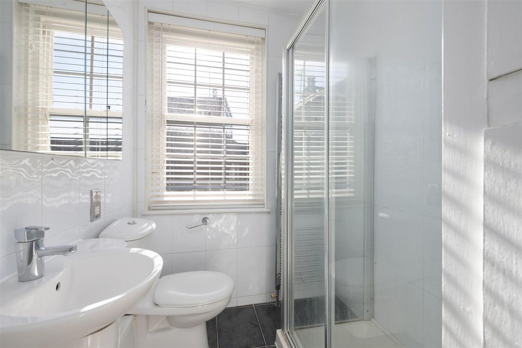 Additional image 18 of 5 bed detached house for saleIsland Wall, Whitstable CT5