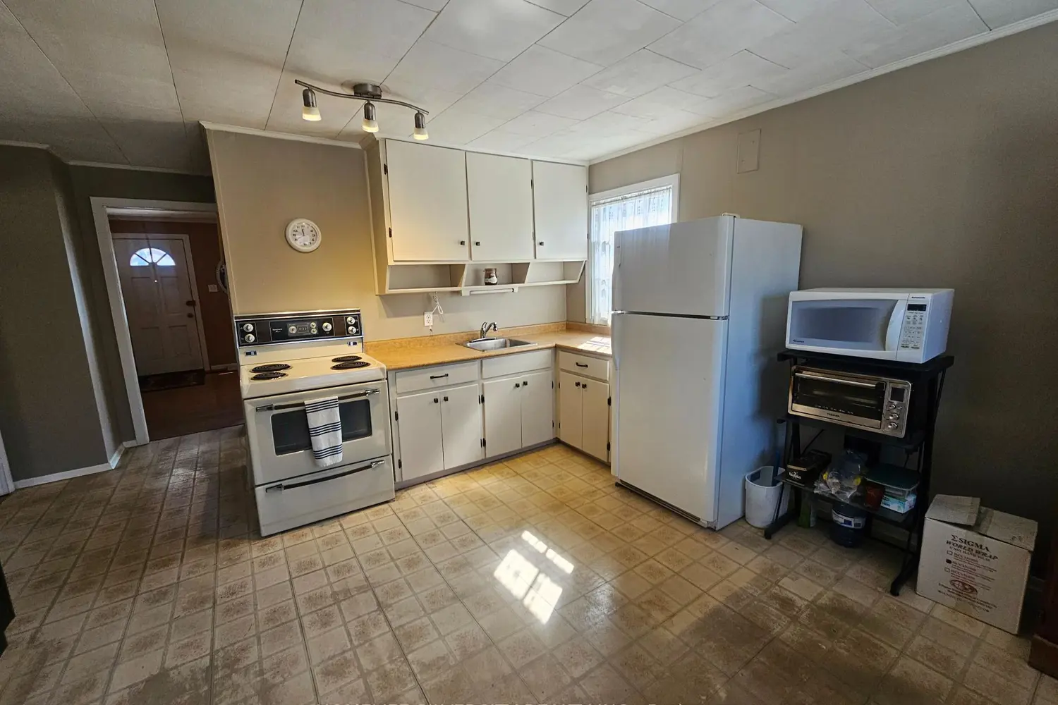 Additional image 20 of 3067 Churchill Avenue