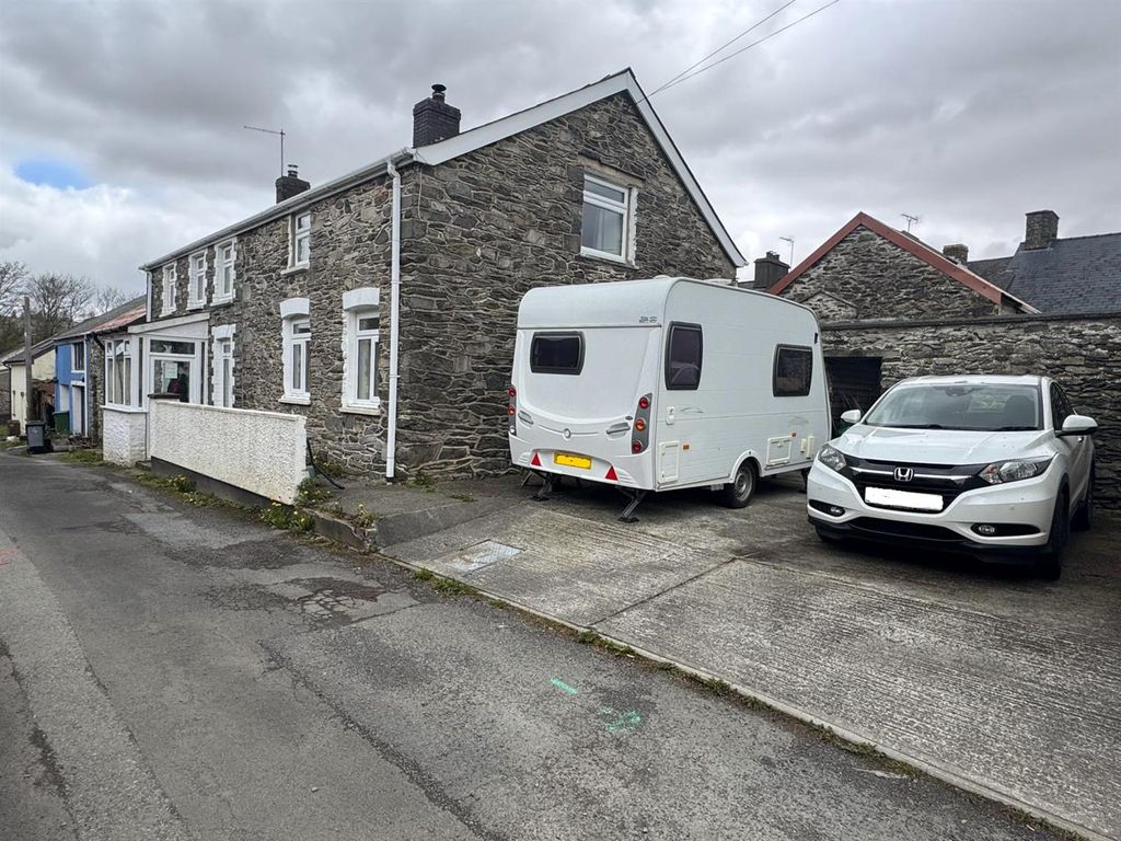 3 bed detached house for saleTeifi Street, Pontrhydfendigaid SY25