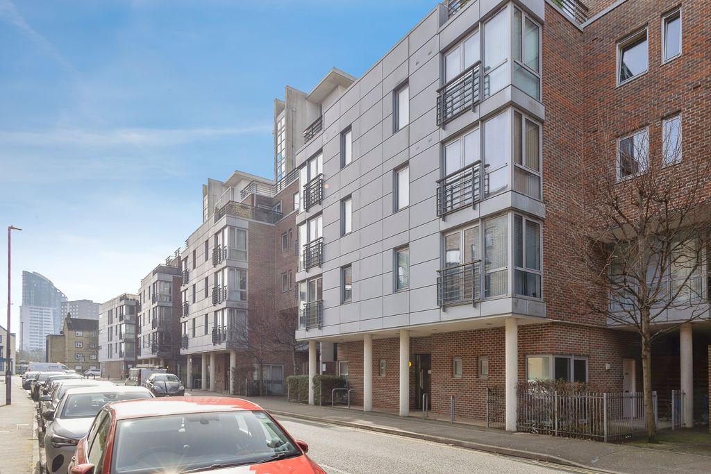 Additional image 18 of 2 bed flat for saleHamburg House, Portsmouth PO1