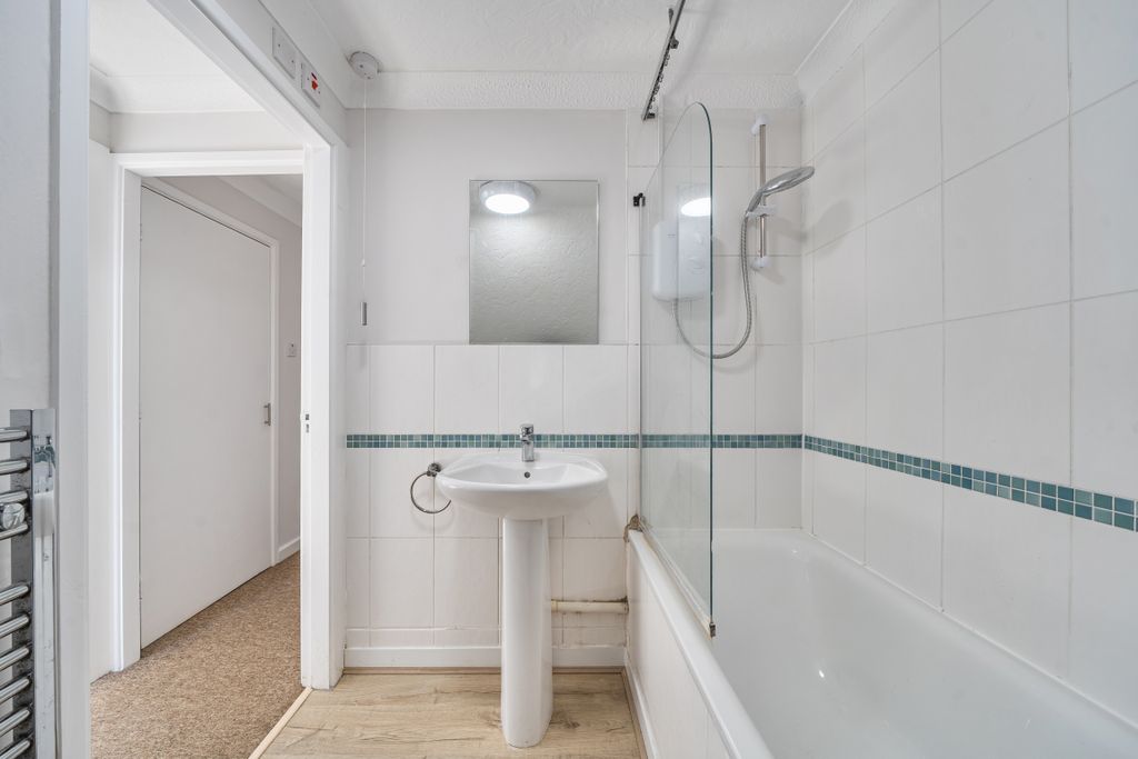 Additional image 12 of 2 bed flat for saleKitchener Road, Southampton SO17
