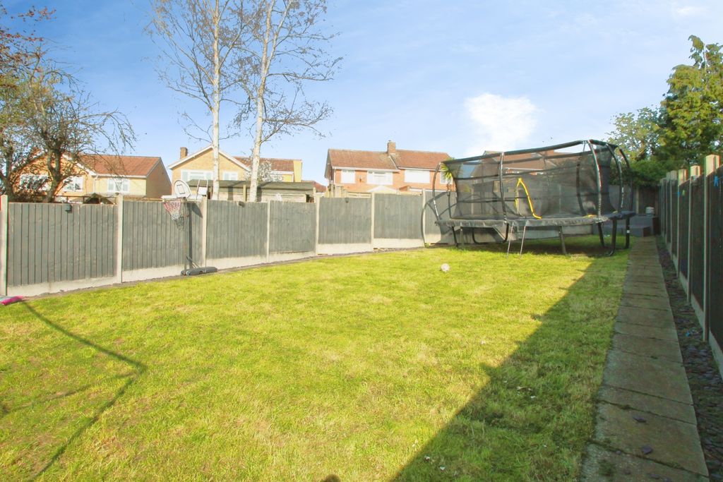 Additional image 27 of 5 bed property for saleFaire Road, Glenfield, Leicester, Leicestershire LE3
