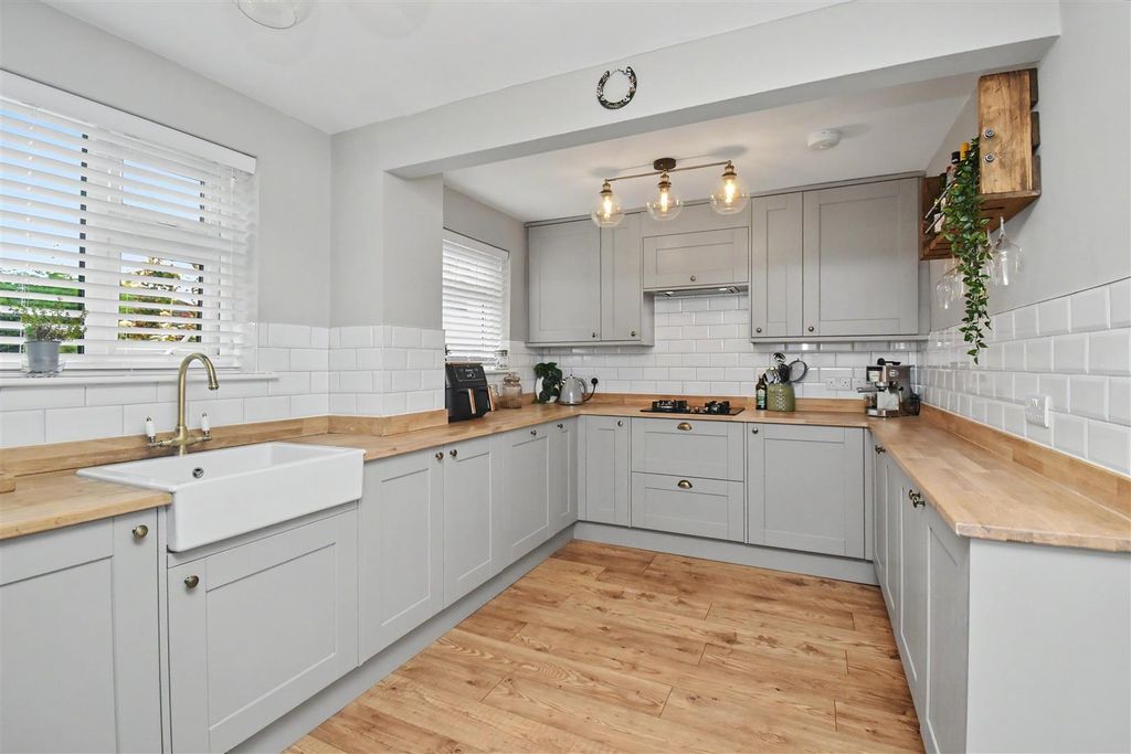 Additional image 6 of 4 bed detached house for saleStonepit Drive, Cottingham, Market Harborough LE16