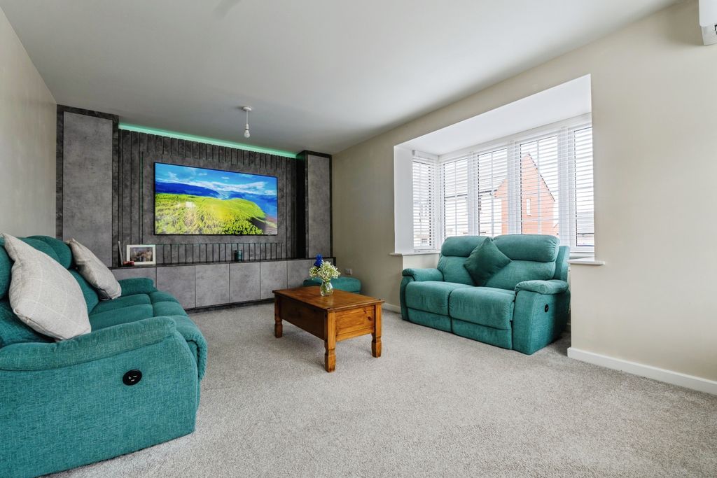 Additional image 3 of 4 bed detached house for saleZouche Way, Leicester LE7
