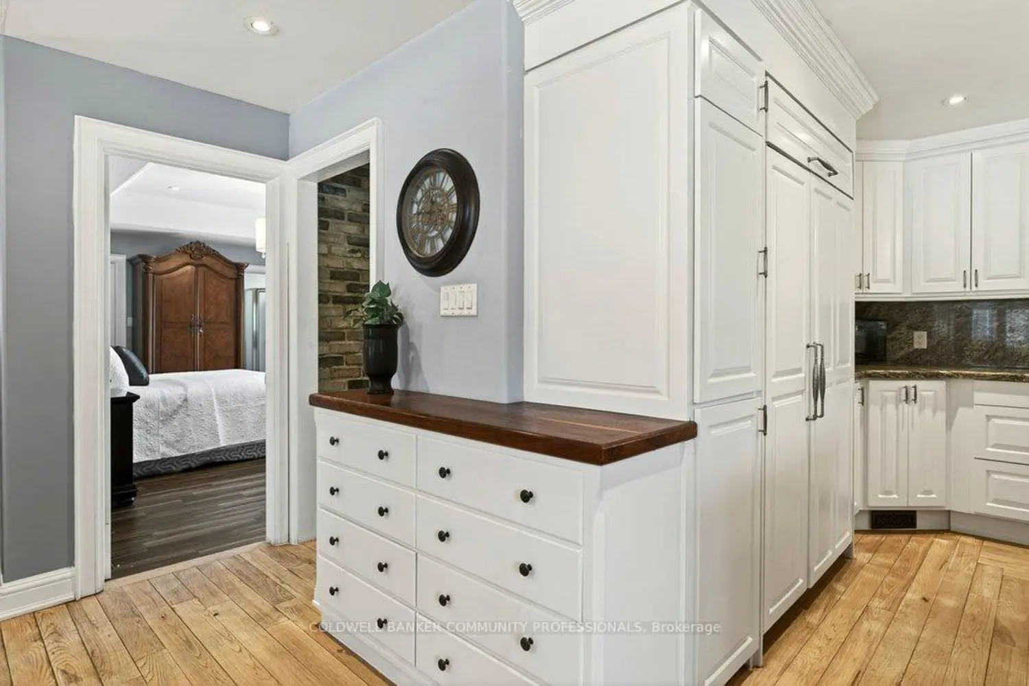 Additional image 8 of 389 Clarendon Drive