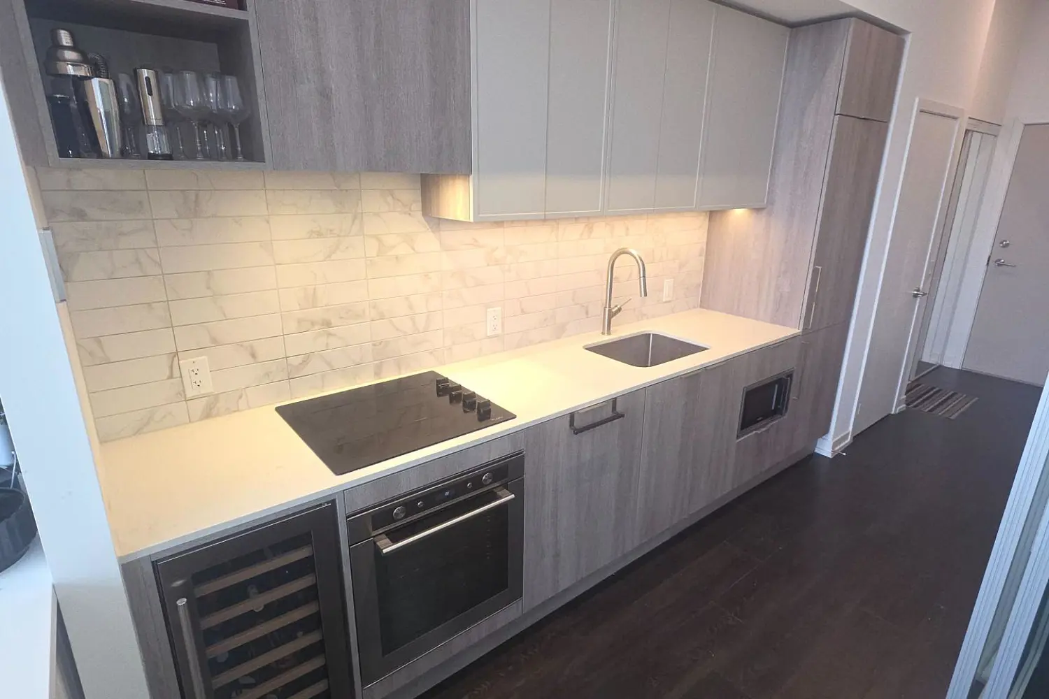 Additional image 9 of 2020 Bathurst Street 210