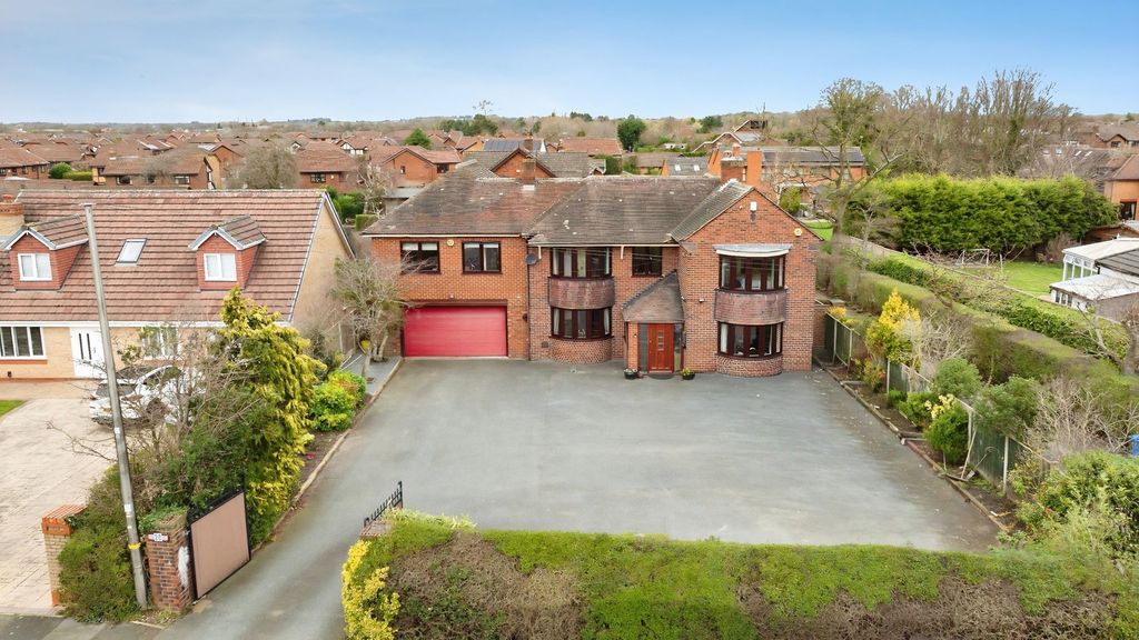 Additional image 2 of 4 bed detached house for saleHough Green Road, Widnes WA8