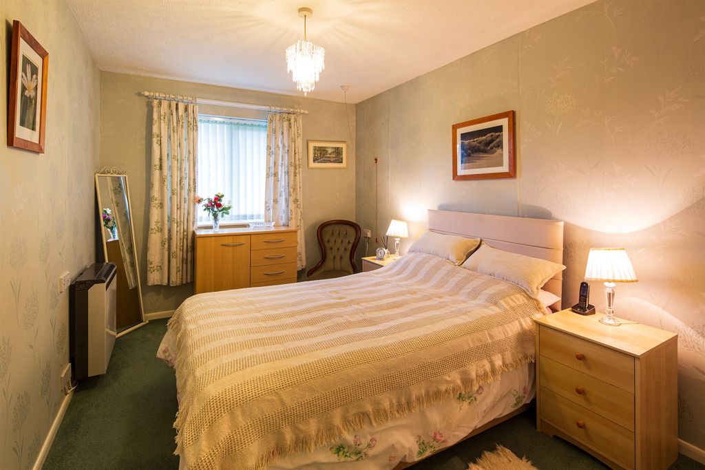 Additional image 8 of 1 bed flat for saleSherwood Close, Southampton SO16