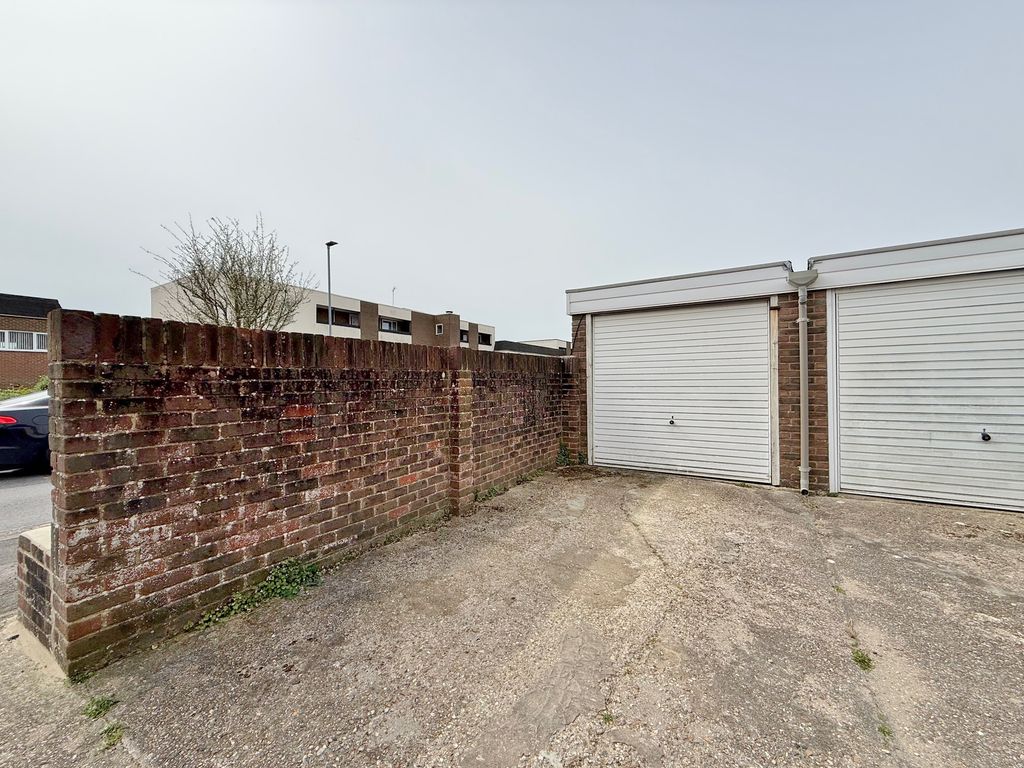 Additional image 13 of 3 bed semi-detached house for saleRegal Close, Cosham, Portsmouth PO6