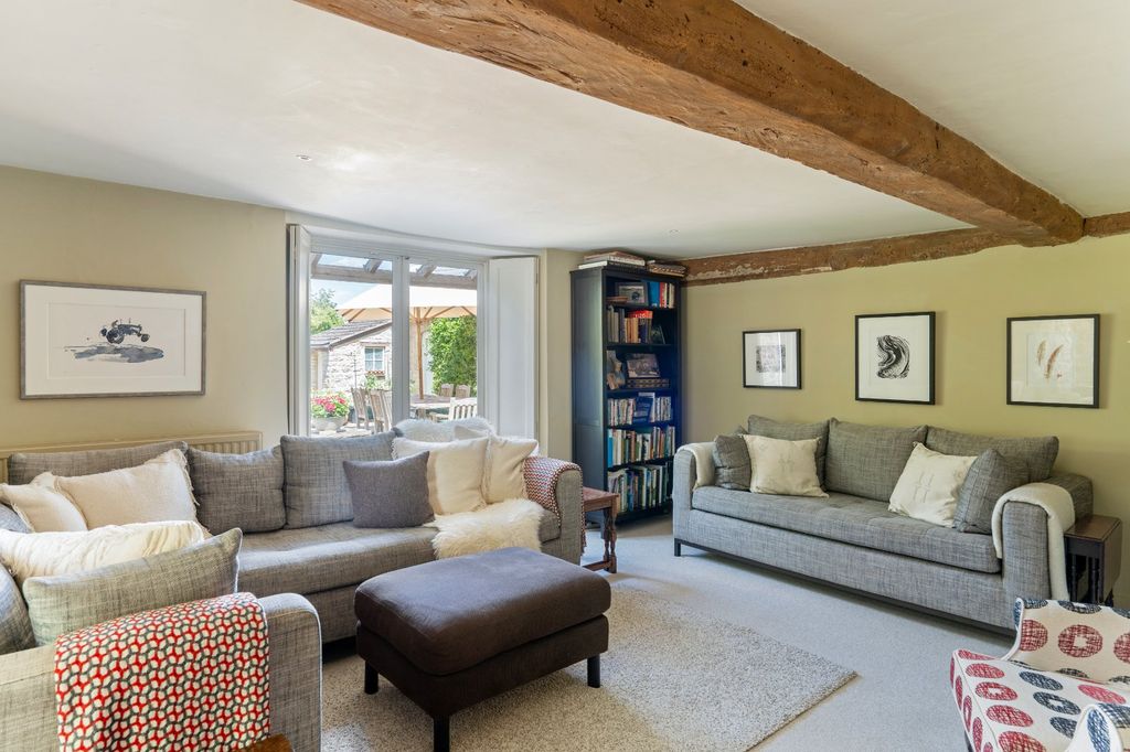 Additional image 5 of 7 bed detached house for saleSouth Leigh, Witney, Oxfordshire OX29