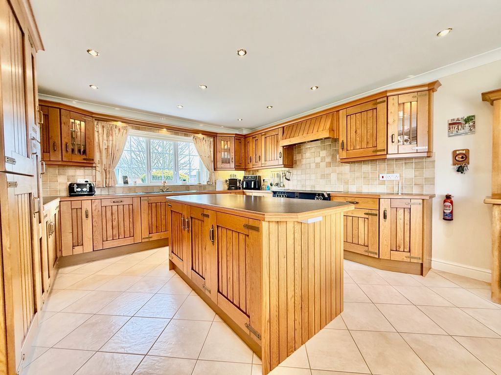 Additional image 2 of 3 bed detached house for saleColster Way, Colsterworth, Grantham NG33