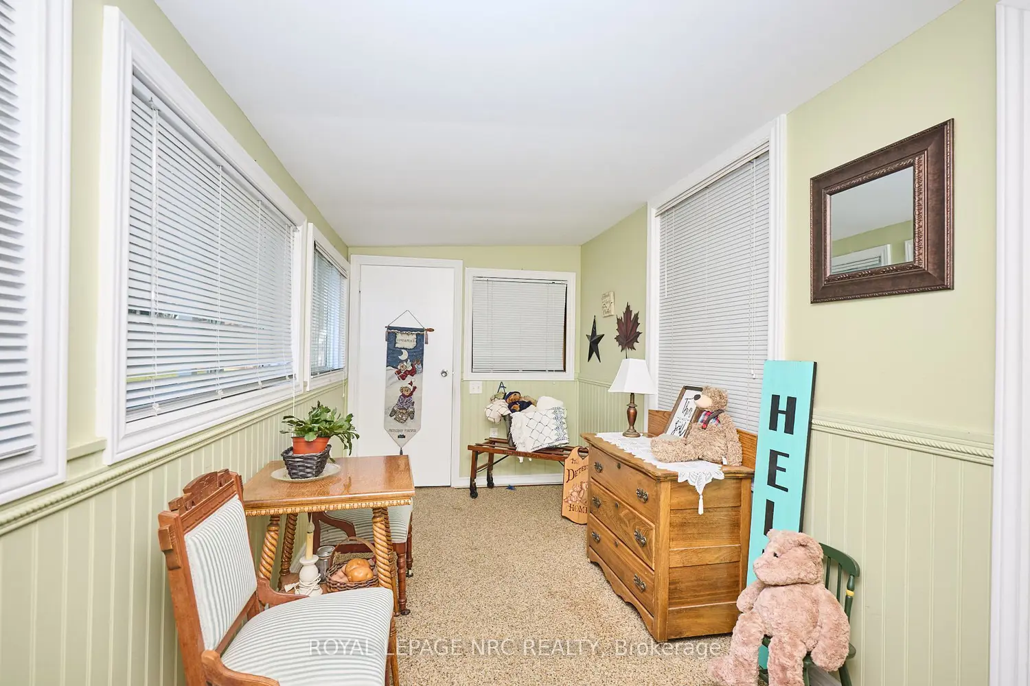 Additional image 2 of 4013 Welland Street