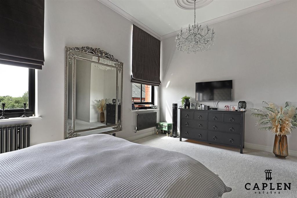 Additional image 21 of 2 bed flat for saleBrandesbury Square, Woodford Green IG8