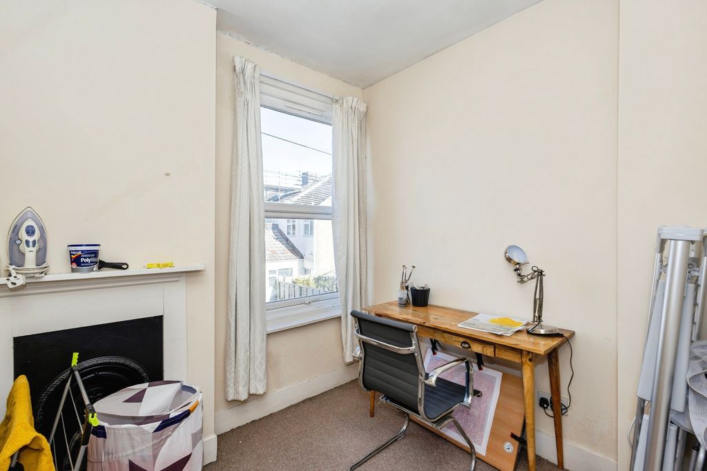 Additional image 10 of 3 bed terraced house for saleNew Road, Portsmouth PO2