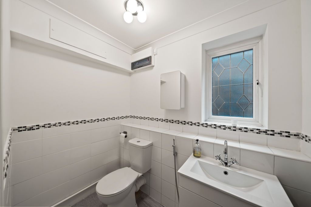 Additional image 11 of 4 bed detached house for saleCleveland Gardens, Worcester Park KT4