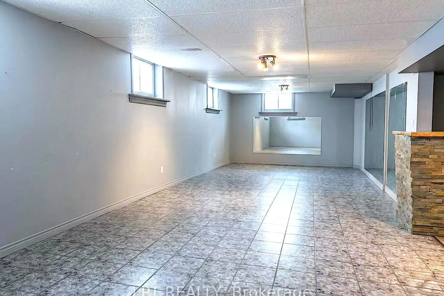 Additional image 17 of 5575 Halls Road