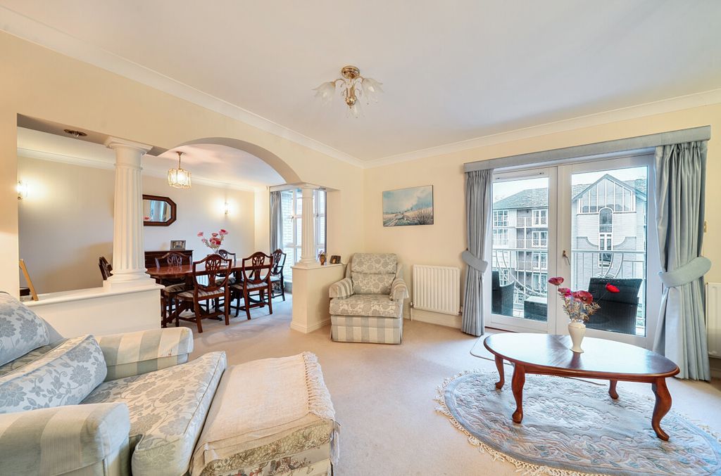 Additional image 2 of 2 bed flat for saleWinn Road, Highfield, Southampton, Hampshire SO17