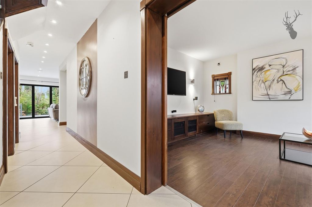 Additional image 5 of 4 bed detached house for saleThe Glade, Woodford Green IG8