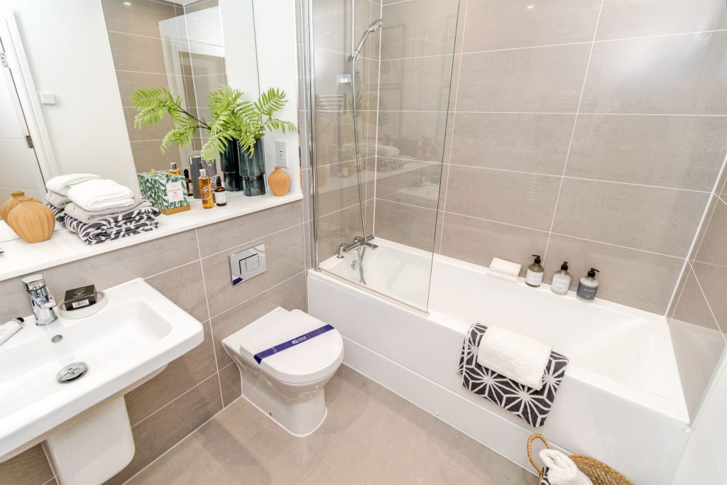 Additional image 11 of 1 bed flat for saleGranada House, Southampton SO14