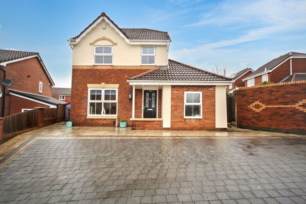 4 bed detached house for saleBakewell Drive, Wigan WN6