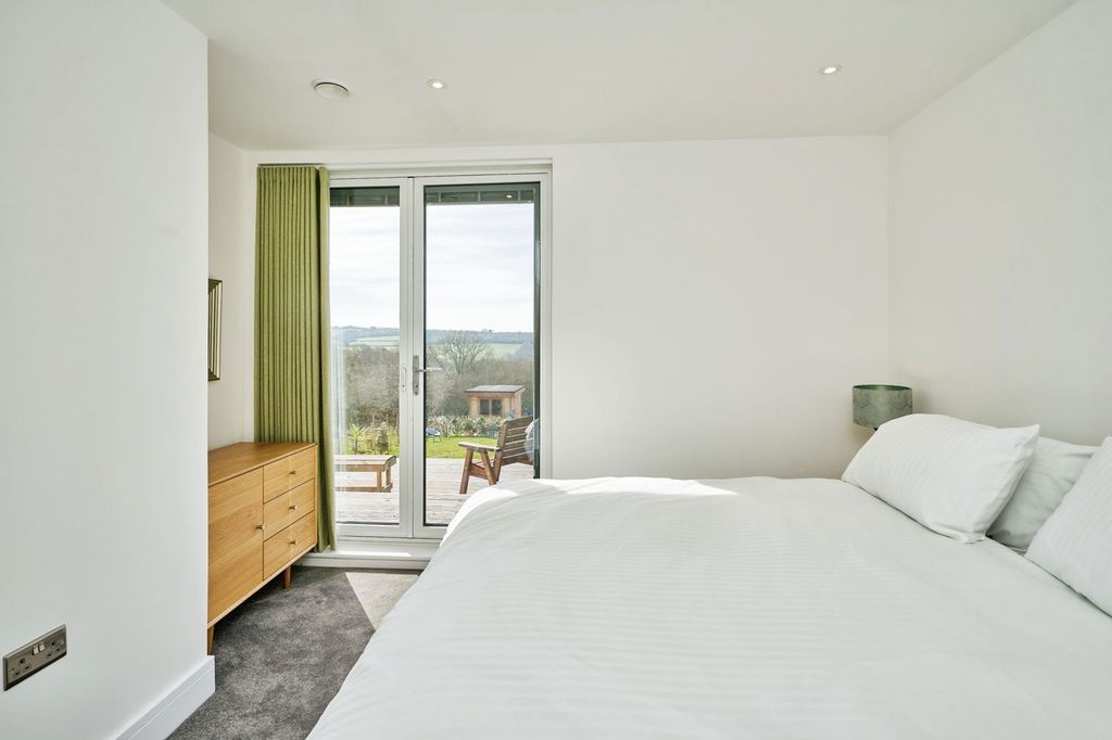 Additional image 14 of 4 bed detached house for saleBuckbury Lane, Newport, Isle Of Wight PO30