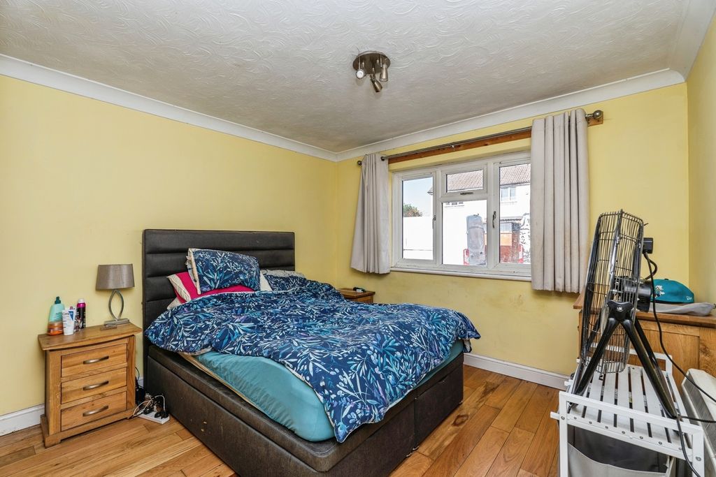 Additional image 4 of 1 bed flat for saleBrunel Road, Southampton, Hampshire SO15
