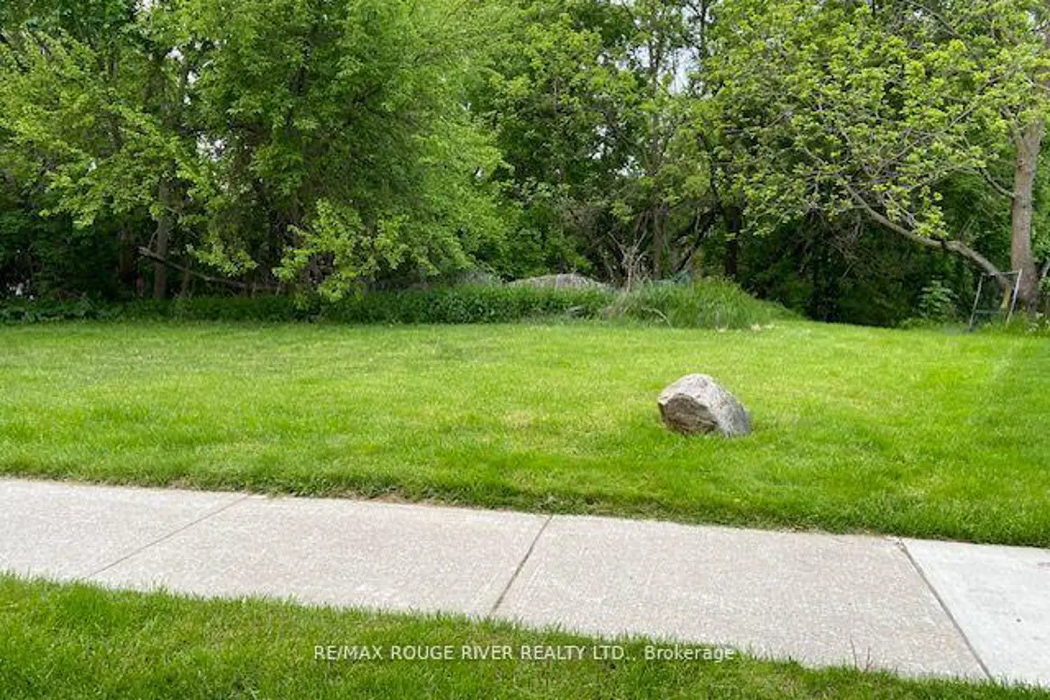 Additional image 8 of 72 Meadowvale Road