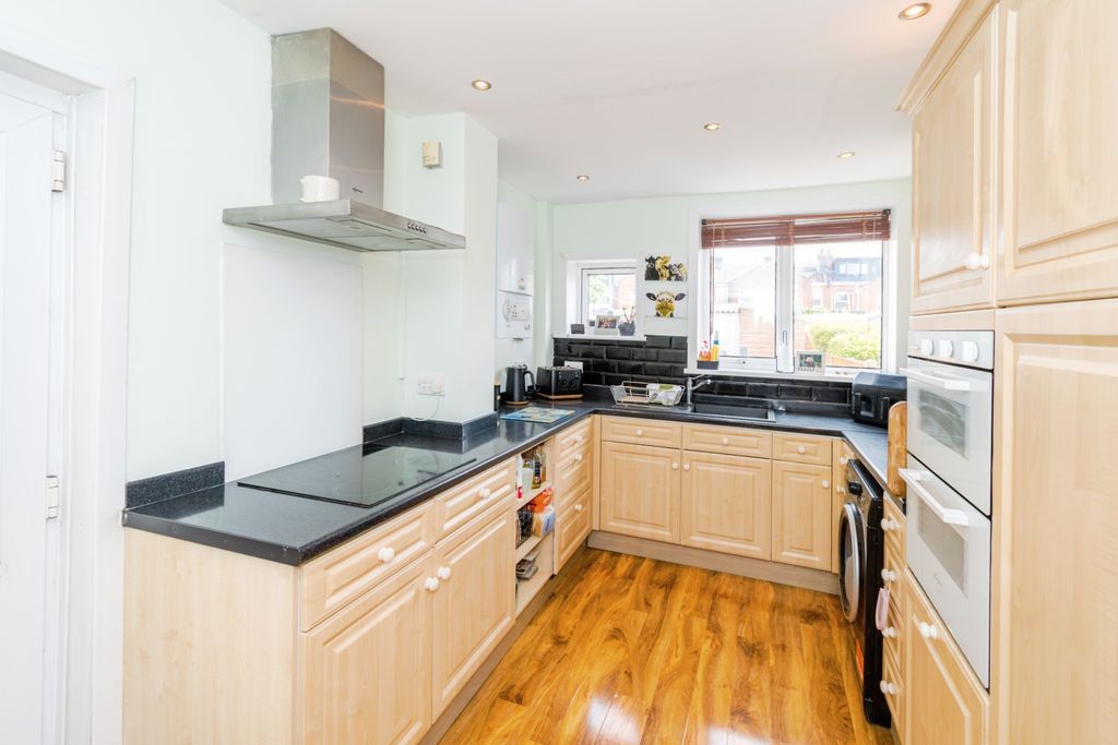 Additional image 9 of 3 bed terraced house for saleEnglish Road, Southampton SO15