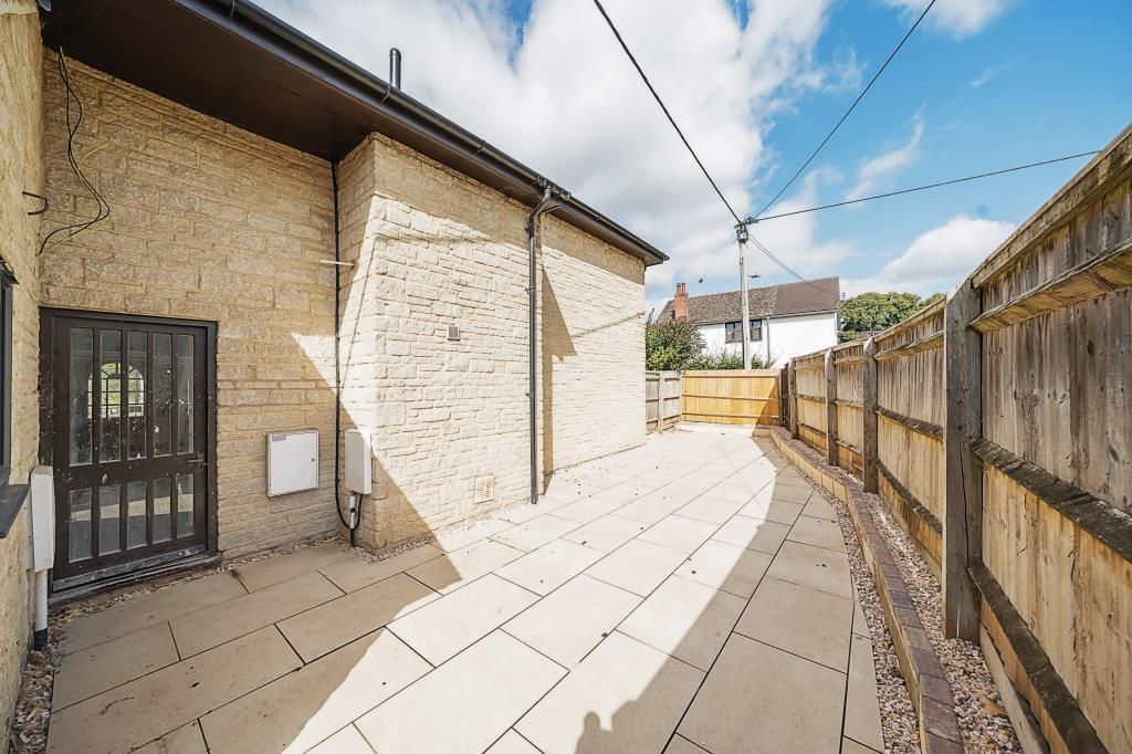 Additional image 9 of 2 bed flat for saleKidlington, Oxfordshire OX5