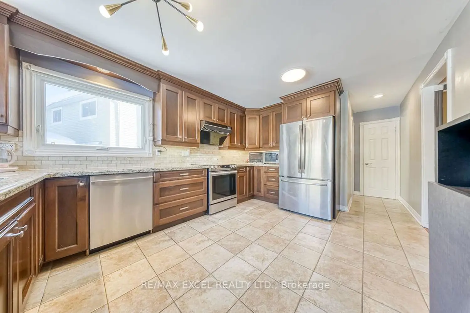 Additional image 6 of 3031 Kilbride Court