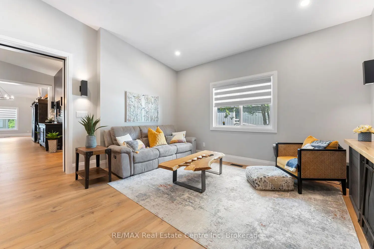 Additional image 8 of 1283 Swan Street