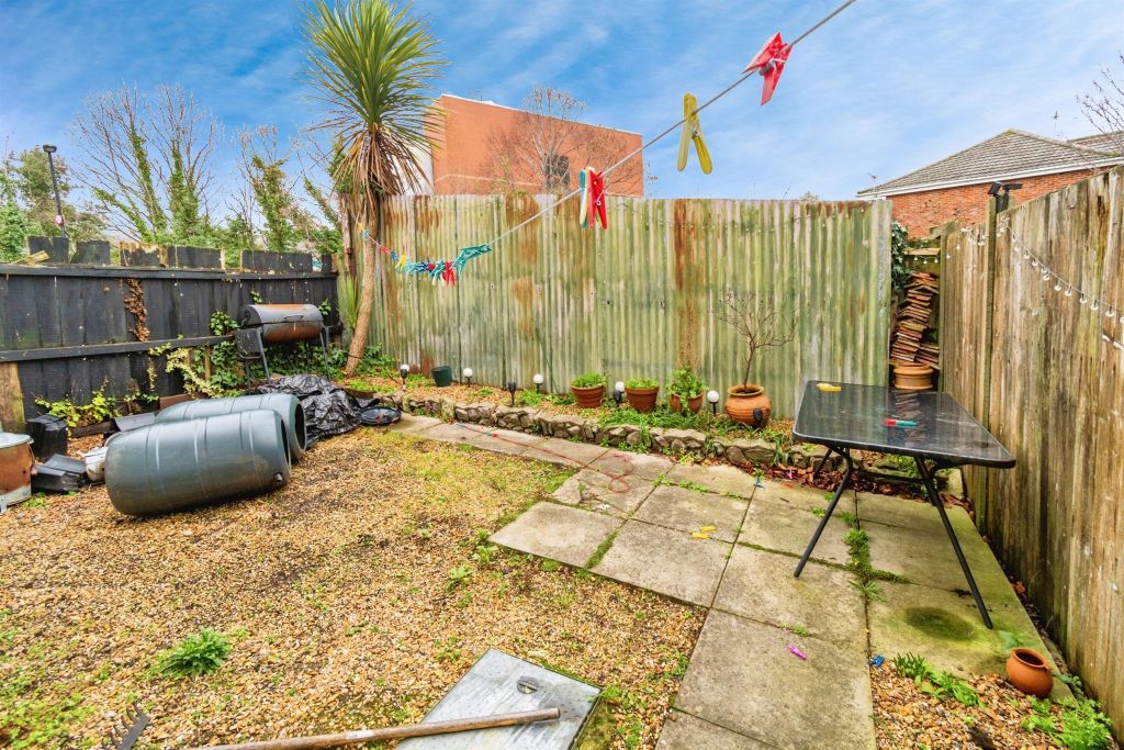 Additional image 15 of 2 bed terraced house for saleKingsley Road, Southampton SO15