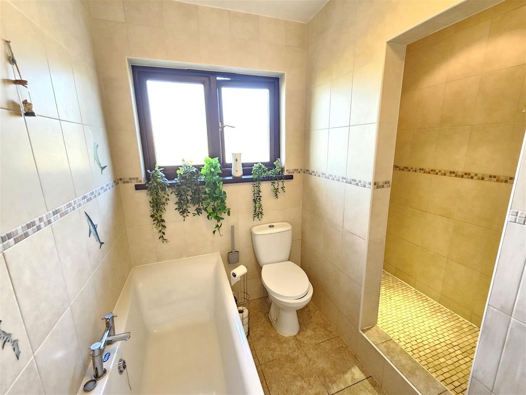 Additional image 13 of 3 bed detached bungalow for saleMoorland Close, Yelverton PL20