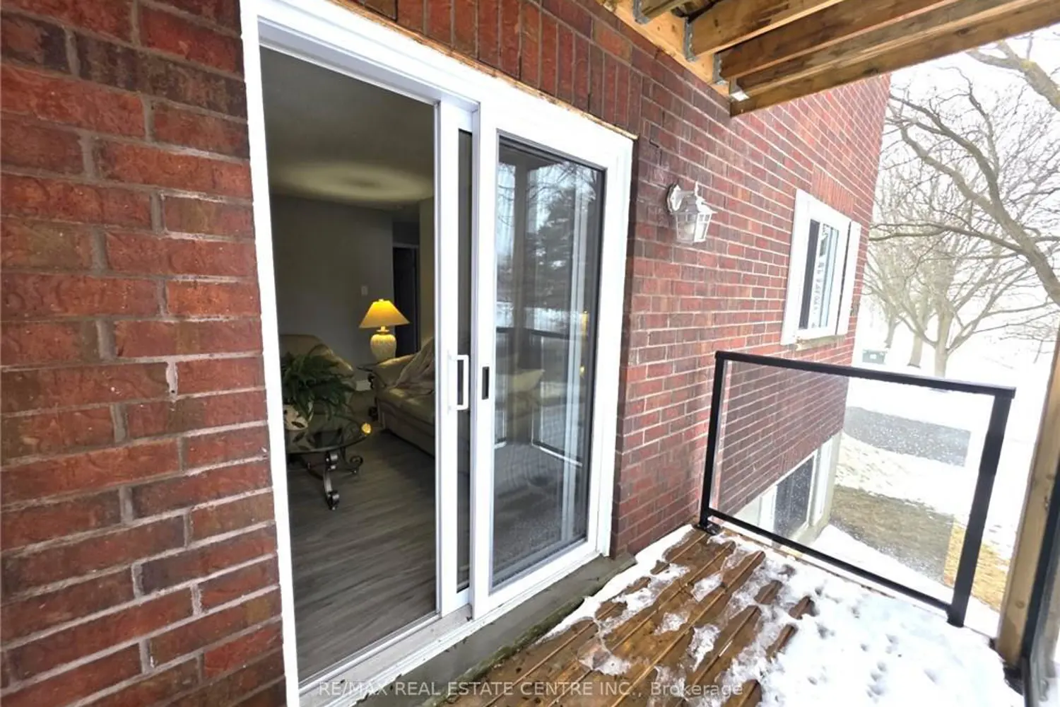 Additional image 20 of 565 Greenfield Avenue 106
