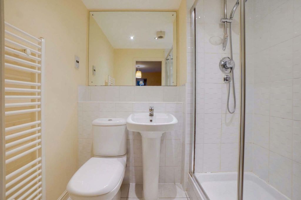 Additional image 9 of 2 bed flat for saleHermitage Court, Oadby LE2