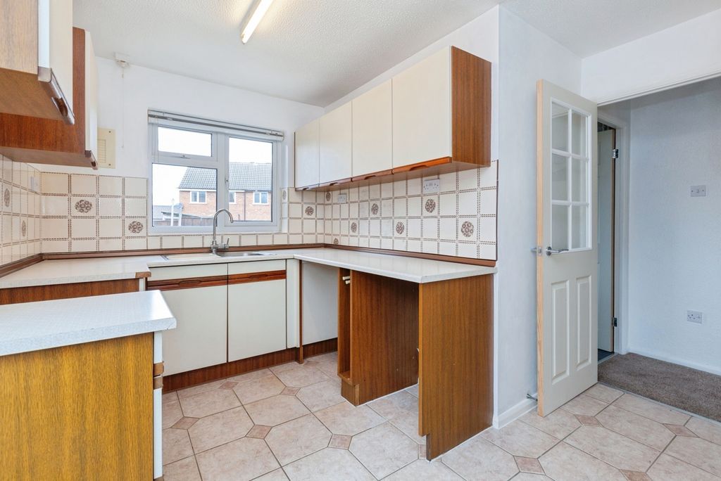 Additional image 9 of 2 bed bungalow for saleWinterton Close, Thurmaston, Leicester, Leicestershire LE4