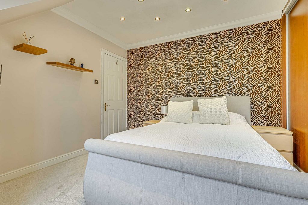 Additional image 22 of 4 bed detached house for saleCastledon Road, Wickford SS12