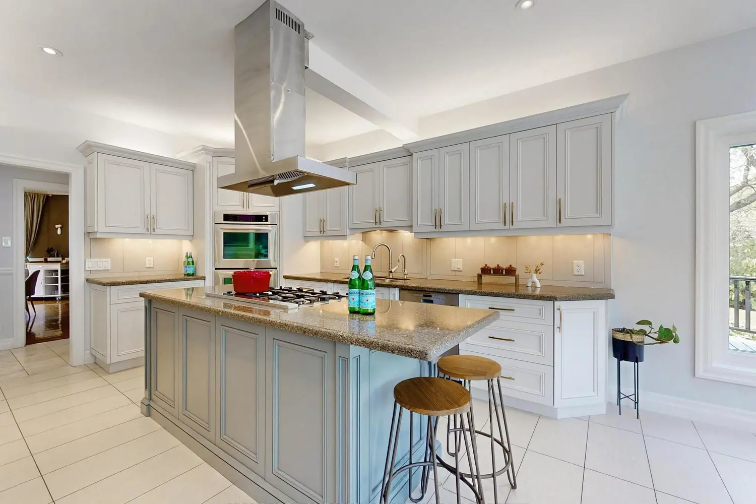 61 Sherrick Drive photo 4