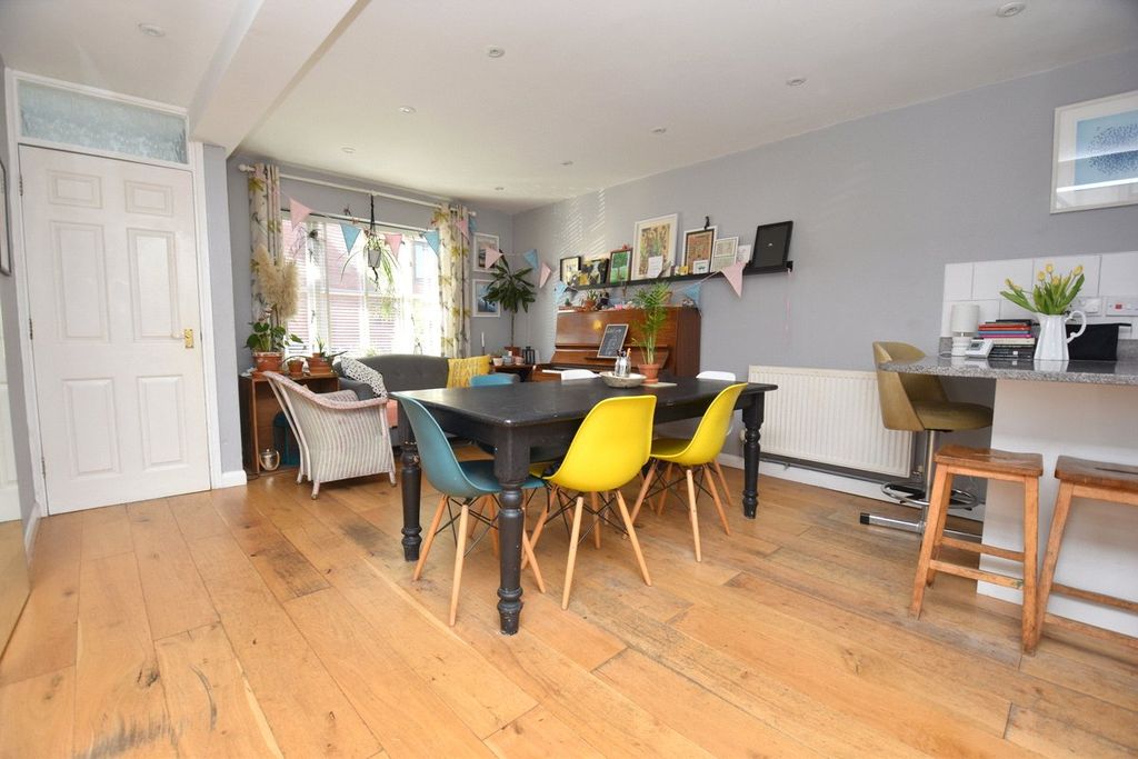 Additional image 11 of 4 bed terraced house for saleSutton Close, Woodbridge, Suffolk IP12