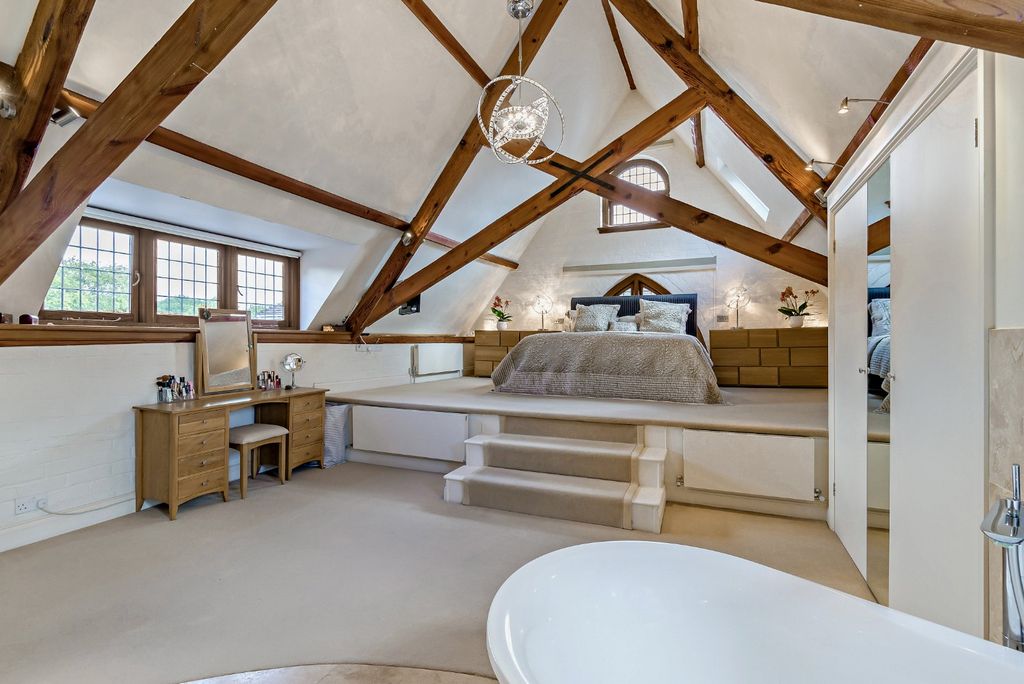 Additional image 13 of 4 bed detached house for saleForest Road, Wokingham, Berkshire RG40