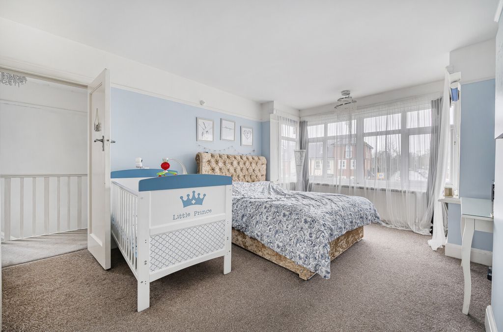 Additional image 18 of 3 bed semi-detached house for saleWinchester Road, Upper Shirley, Southampton, Hampshire SO16