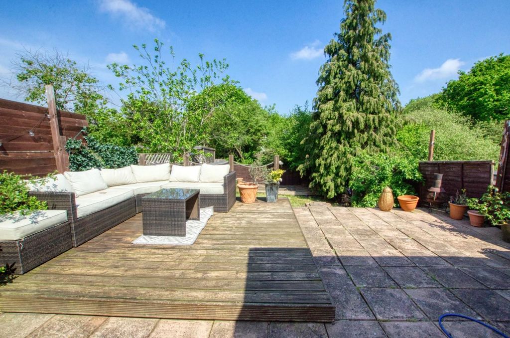Additional image 14 of 3 bed semi-detached house for saleCornwall Road, Southampton SO18