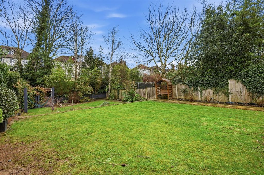 Additional image 34 of 4 bed detached house for saleThe Glade, Woodford Green IG8