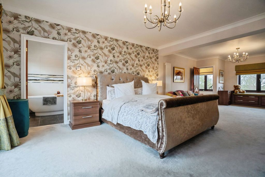 Additional image 33 of 4 bed detached house for saleHough Green Road, Widnes WA8