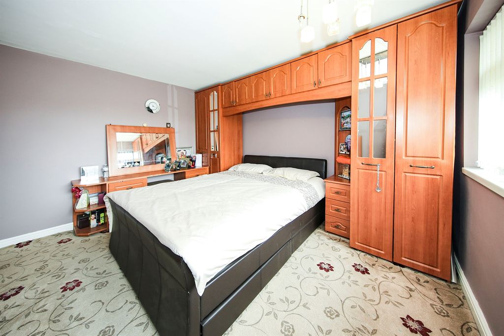 Additional image 8 of 5 bed detached house for saleCoton Road, Penn, Wolverhampton WV4
