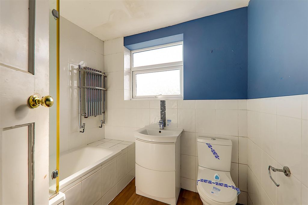 Additional image 5 of 3 bed end terrace house for saleGoldsmith Road, Worthing BN14