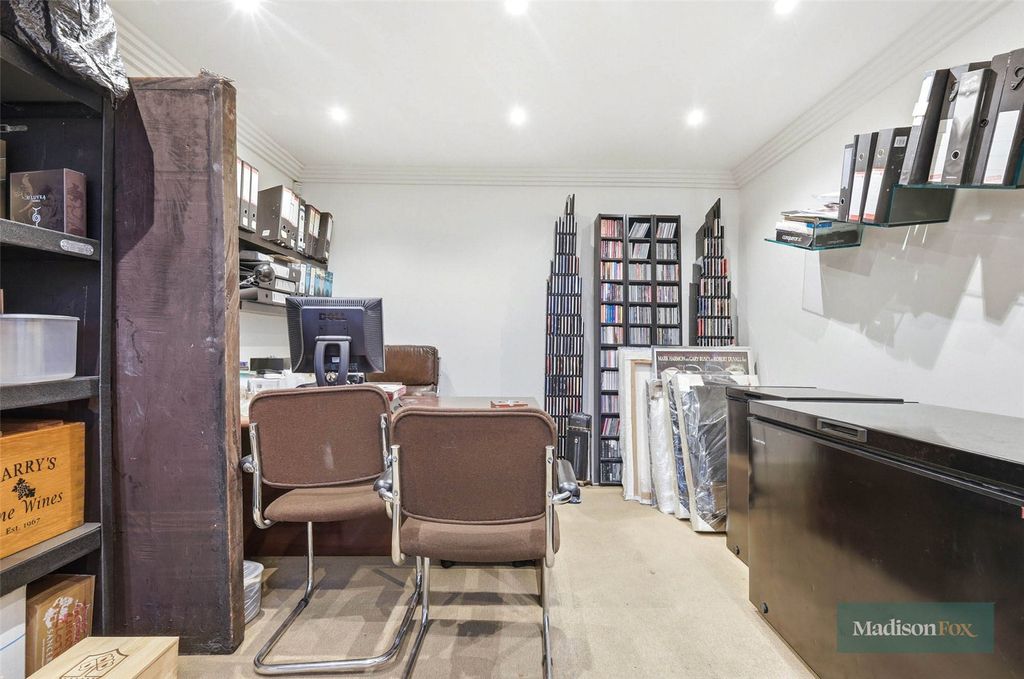 Additional image 39 of 5 bed detached house for saleMonkhams Lane, Woodford Green IG8