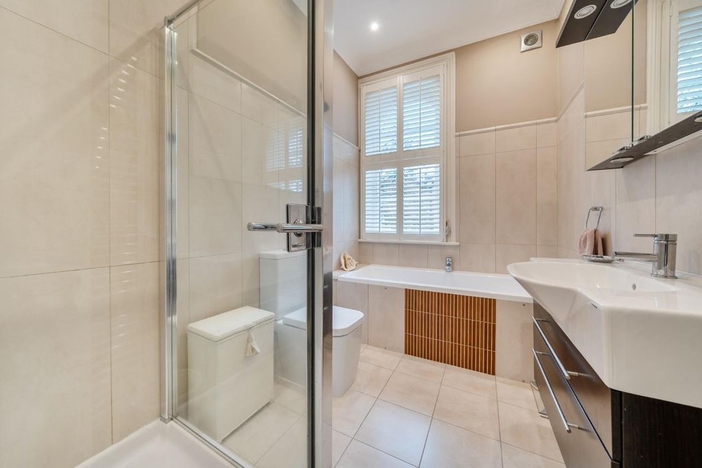 Additional image 15 of 4 bed terraced house for saleTrinity Place, Windsor SL4